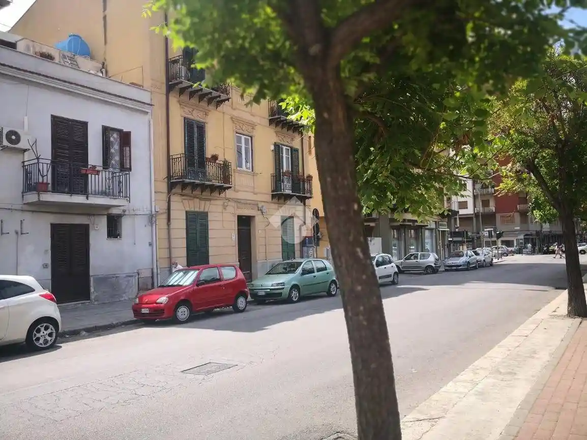 Appartamento in vendita a Palermo