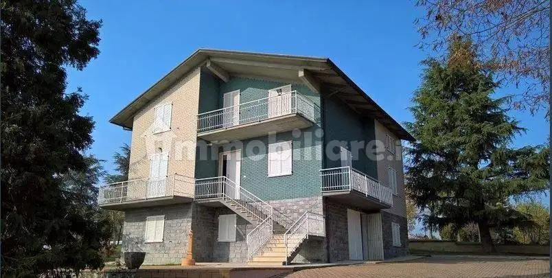 Casa indipendente in vendita a Neviano degli Arduini