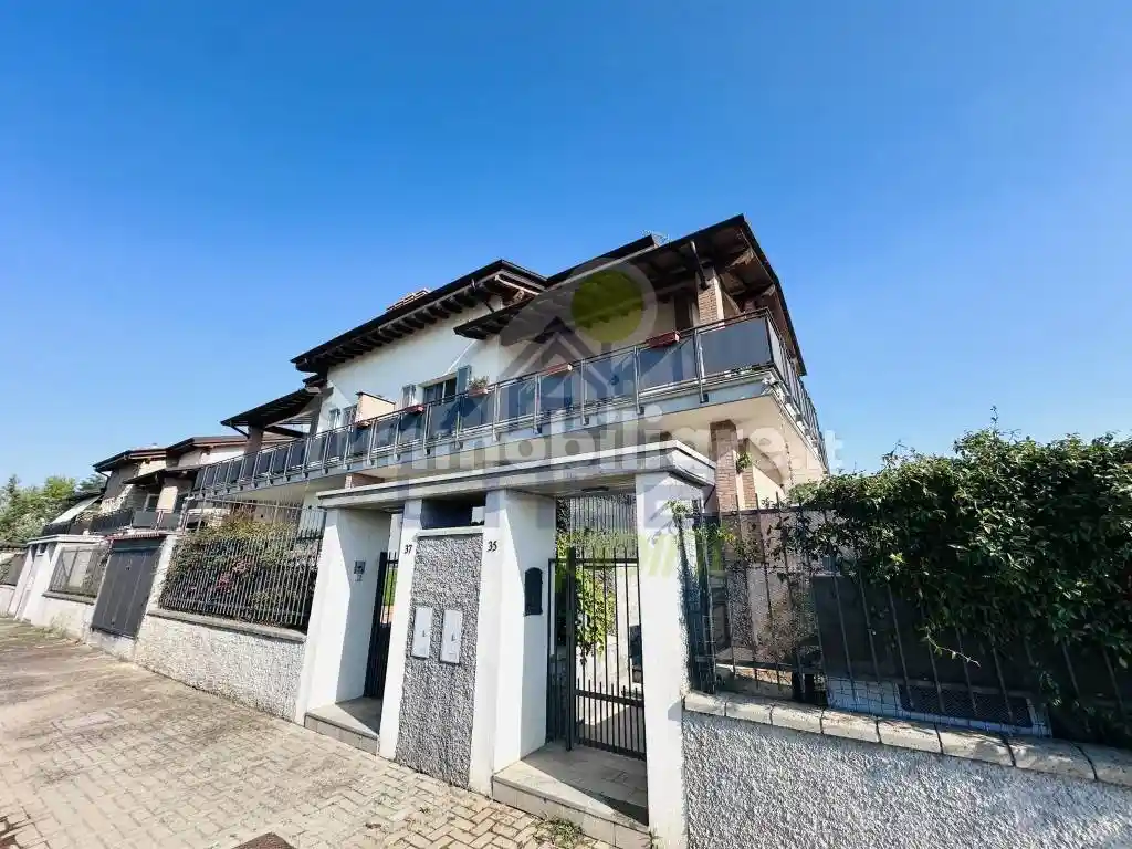 Appartamento in vendita a Castiraga Vidardo