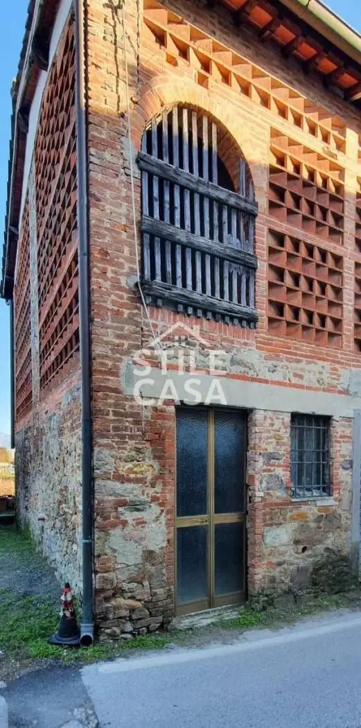 Rustico - Casale in vendita a Capannori