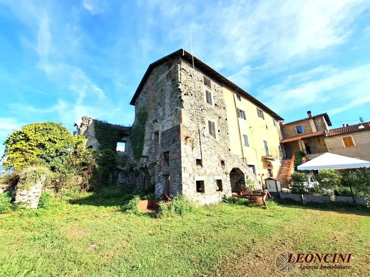 Rustico - Casale in vendita a Filattiera
