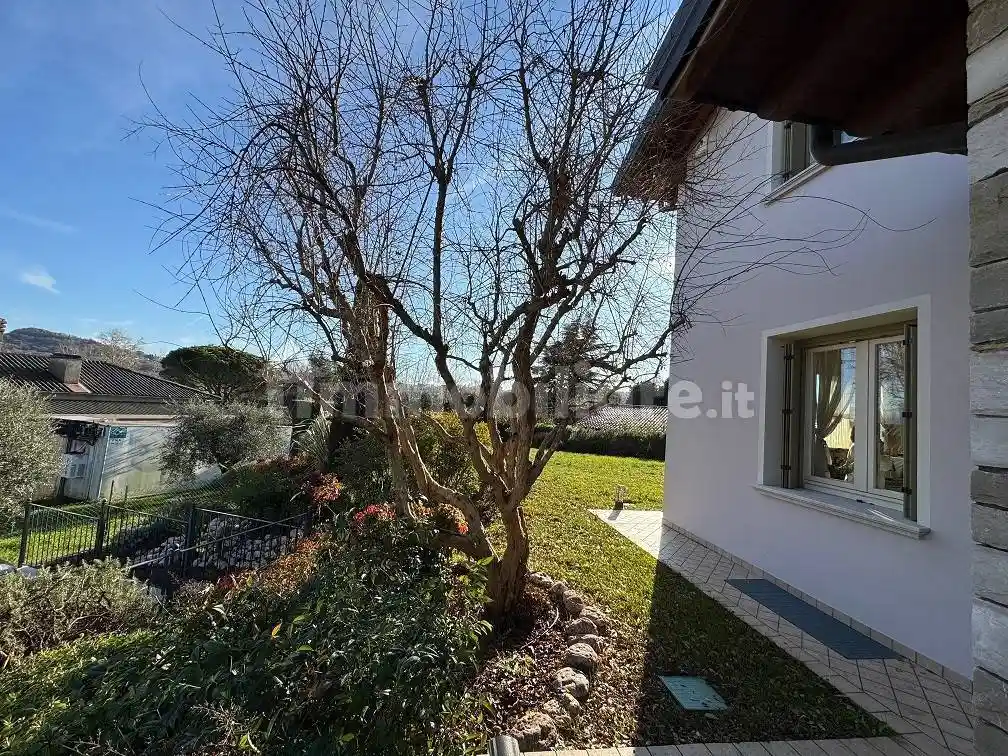 Villa unifamiliare via Rio d'Avigo 1, Pieve Vecchia, Villaggio Sanghen, Manerba del Garda - foto 5