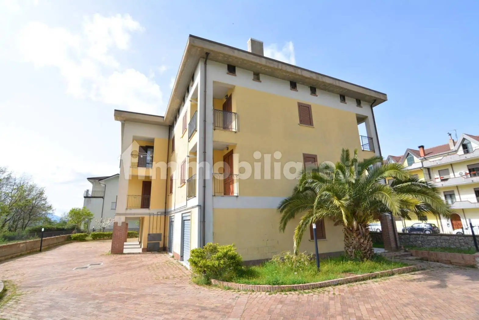 Appartamento in vendita a Laviano