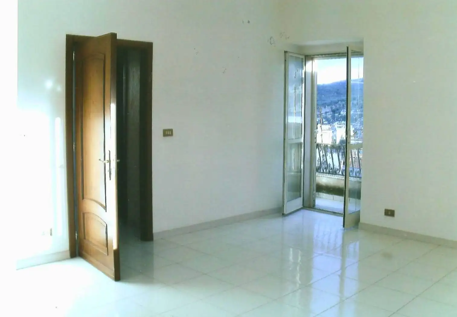 Bilocale via Giuseppe Verdi 18, Carpino - foto 2