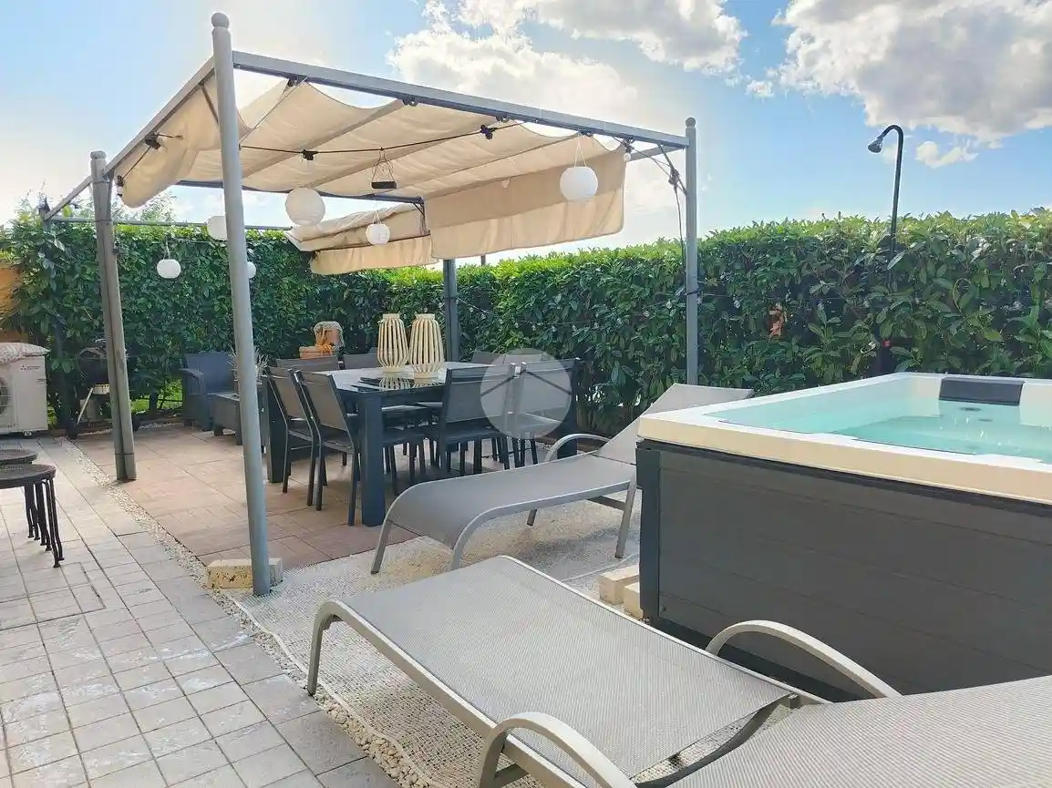 Villetta a schiera in vendita a Parma