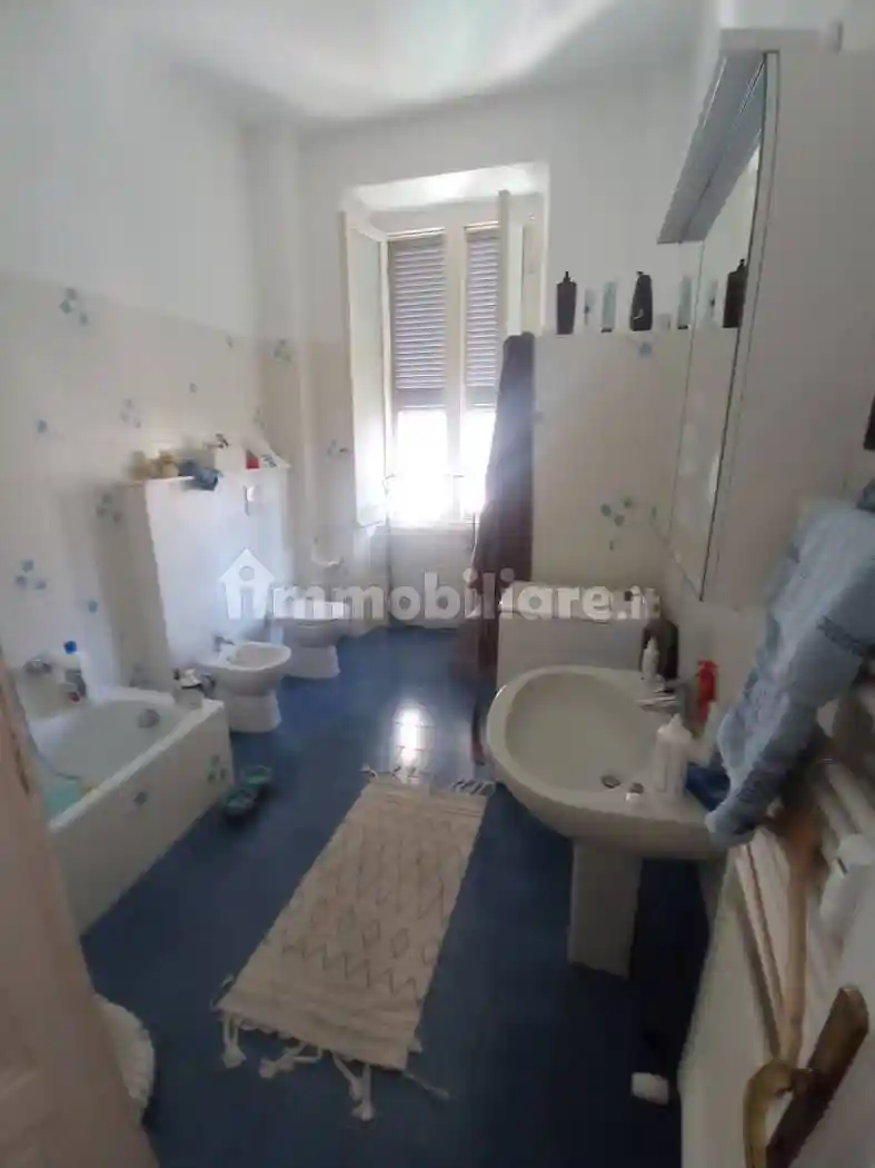 Trilocale buono stato, terzo piano, Centro Storico, La Spezia - foto 4