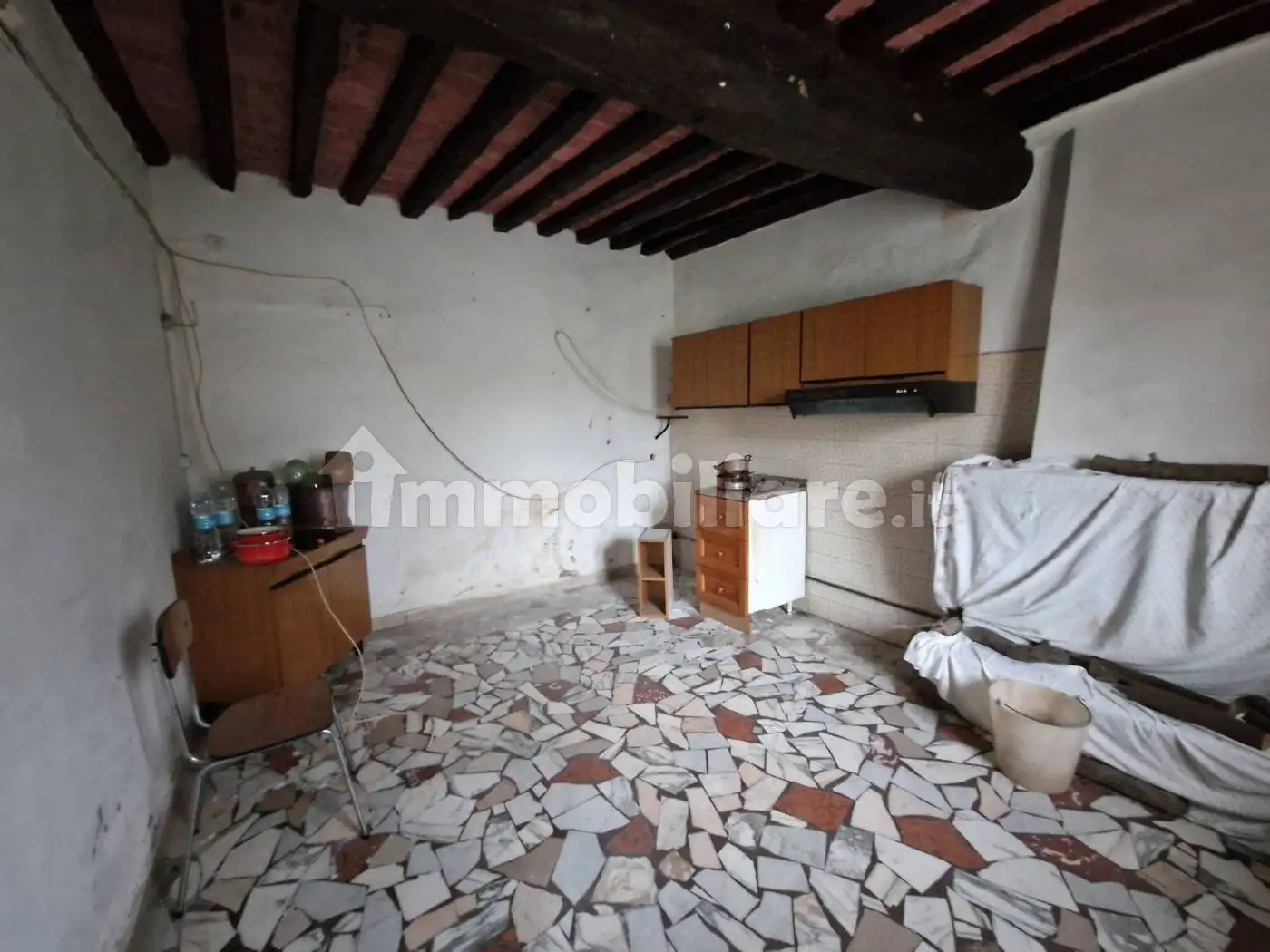 Casa indipendente in vendita a Lucca