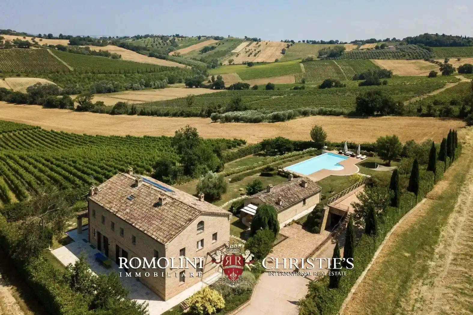 Villa unifamiliare, ottimo stato, 629 m², Viale della Vittoria, Jesi - foto 2