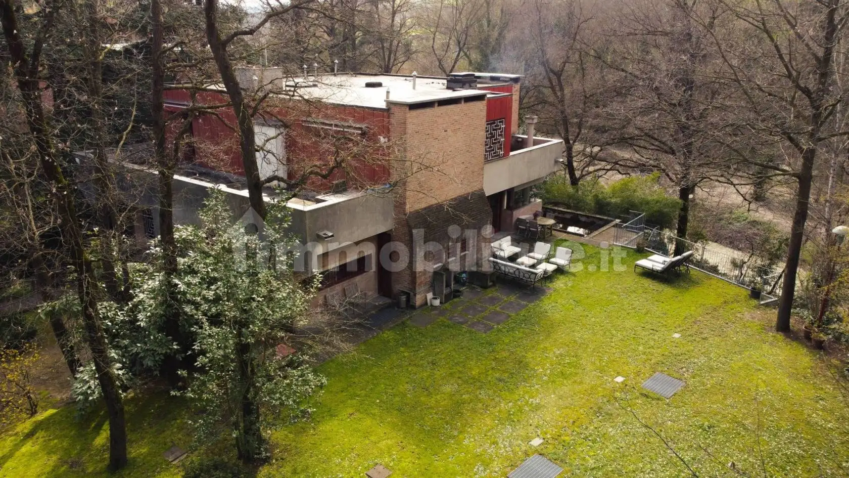 Villa in vendita a Bologna