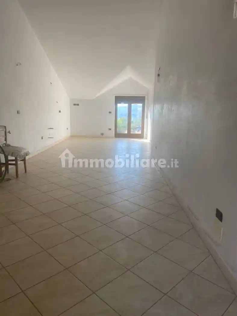 Appartamento in vendita a Auletta