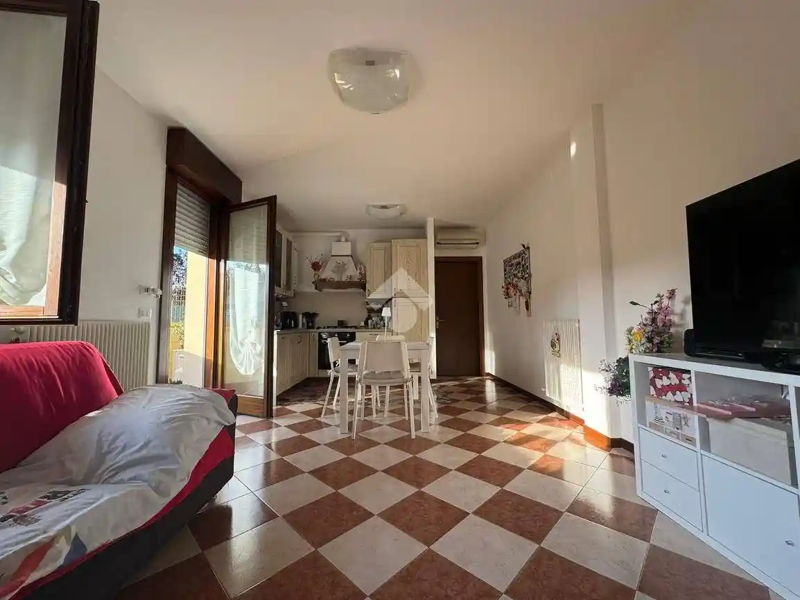 Appartamento in vendita a Giavera del Montello