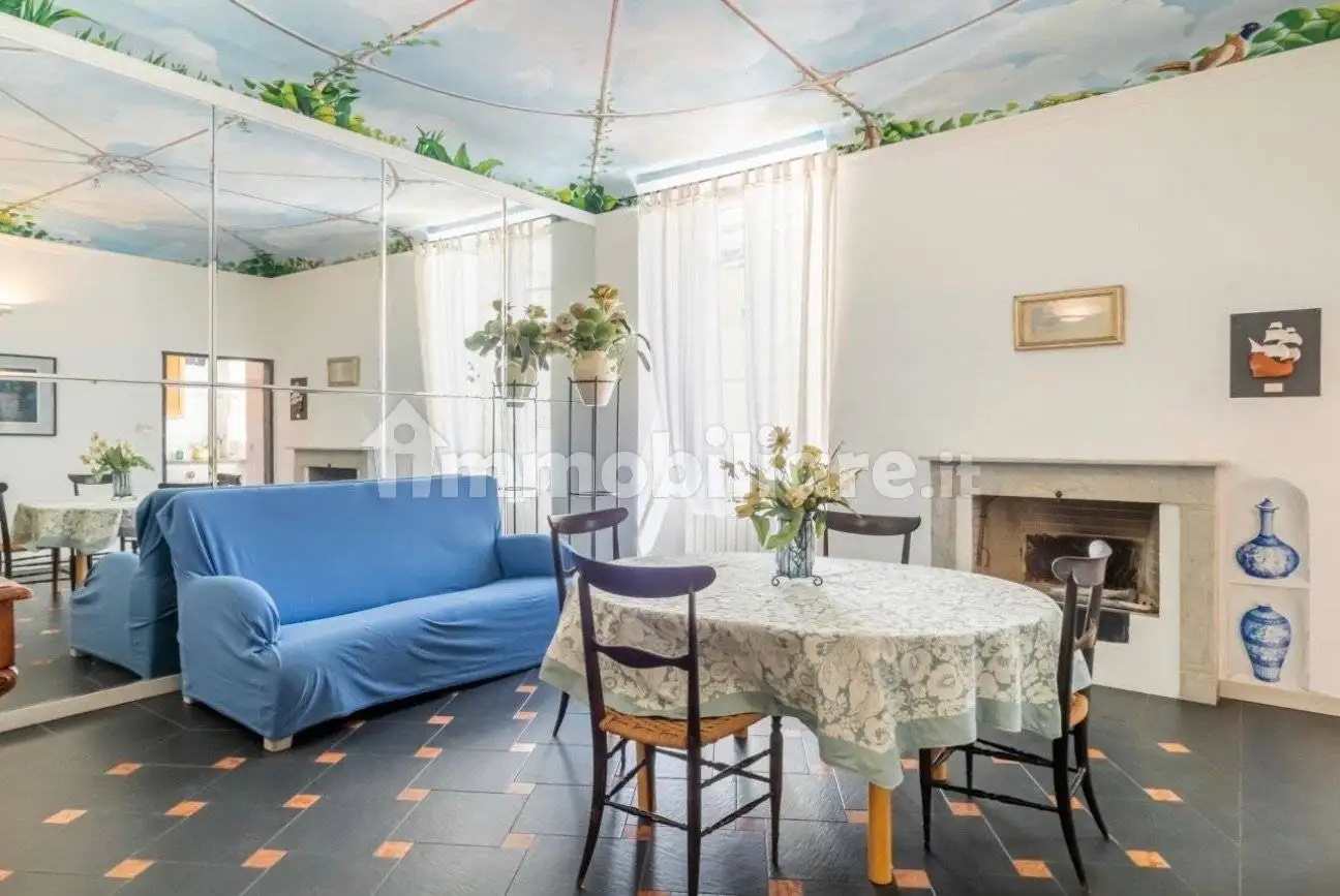 Appartamento in affitto a Lerici