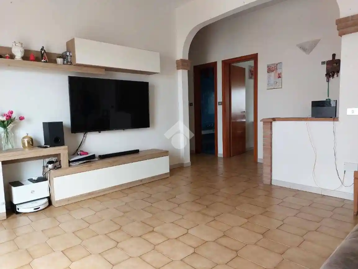 Quadrilocale via Venezia 43, Pontelagoscuro, Ferrara - foto 3