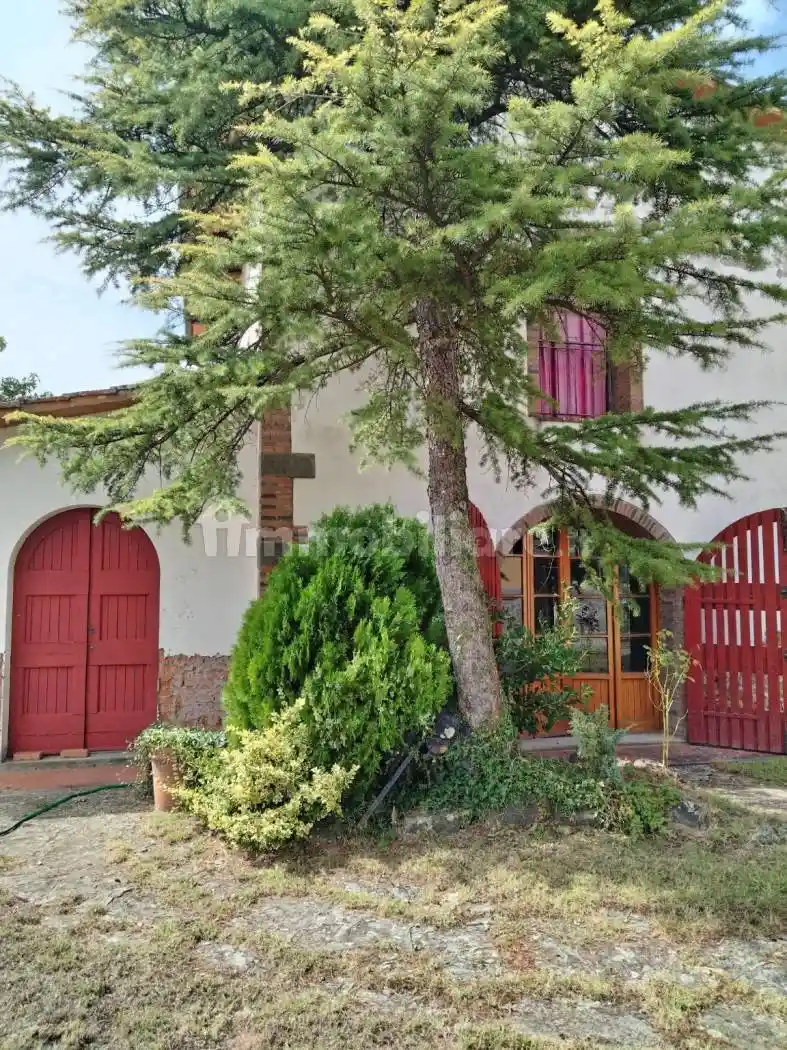 Rustico - Casale in vendita a Reggello