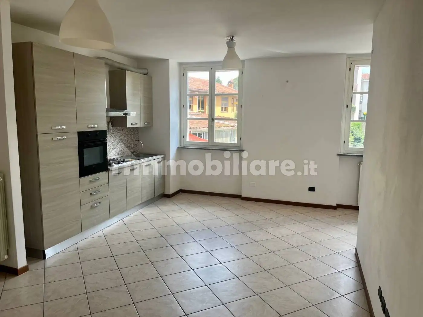 Appartamento in vendita a Ozzero
