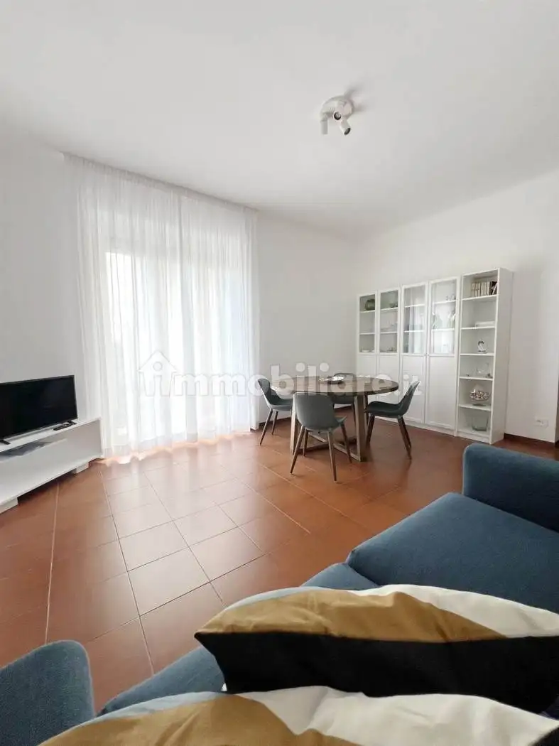 Appartamento in affitto a Lerici