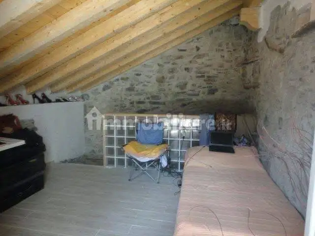 Villetta a schiera in vendita a Laglio