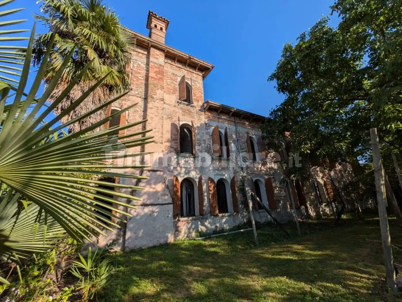 Villa in vendita a Paese
