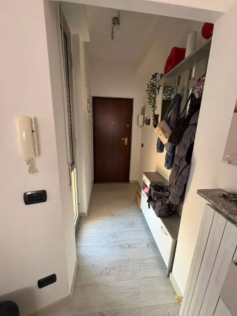 Appartamento in affitto a Lainate