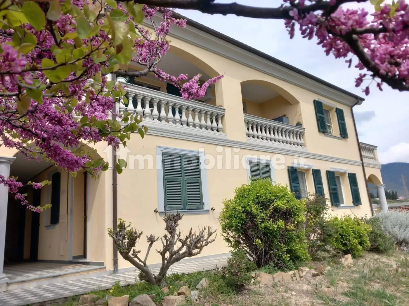 Villa in affitto a Sanremo