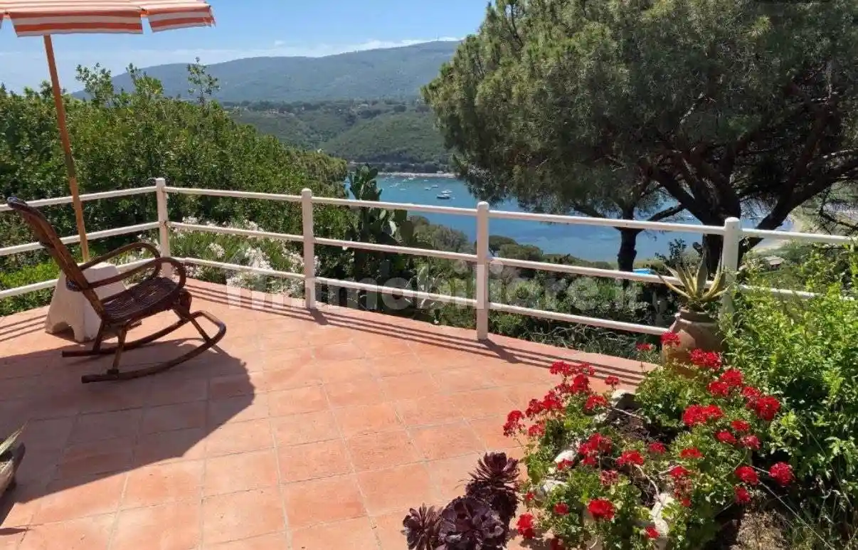 Villa in vendita a Porto Azzurro
