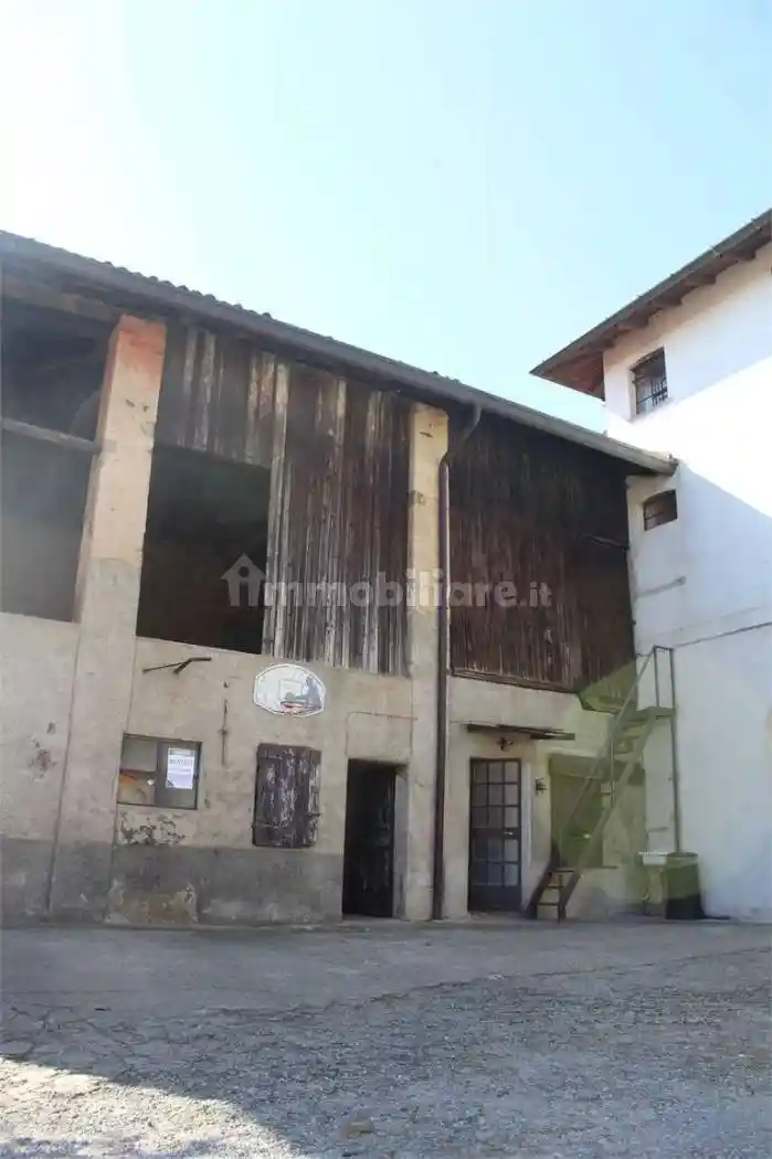 Rustico viale raimondi , 55, Vertemate con Minoprio - foto 4