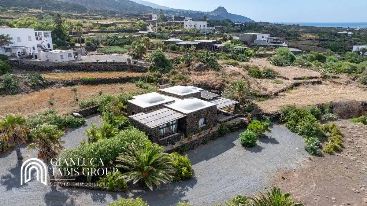 Villa in vendita a Pantelleria
