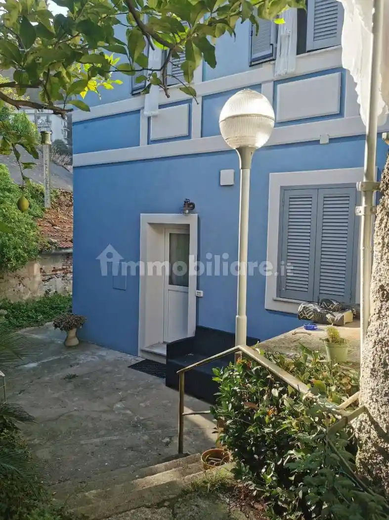 Appartamento in affitto a Varazze