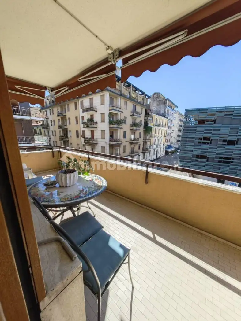 Appartamento in affitto a Varese