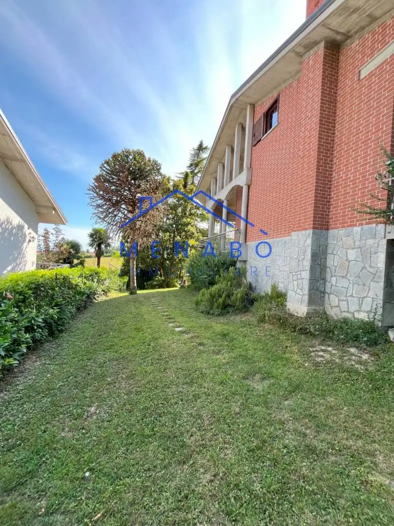 Villa unifamiliare via Martiri della Libertà, Centro, Castelletto Monferrato - foto 5