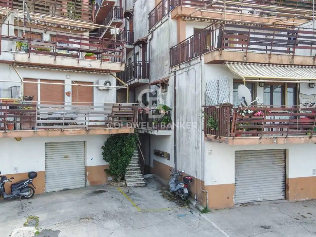 Trilocale via Vittorio Bachelet 8, Centro, Allumiere - foto 5