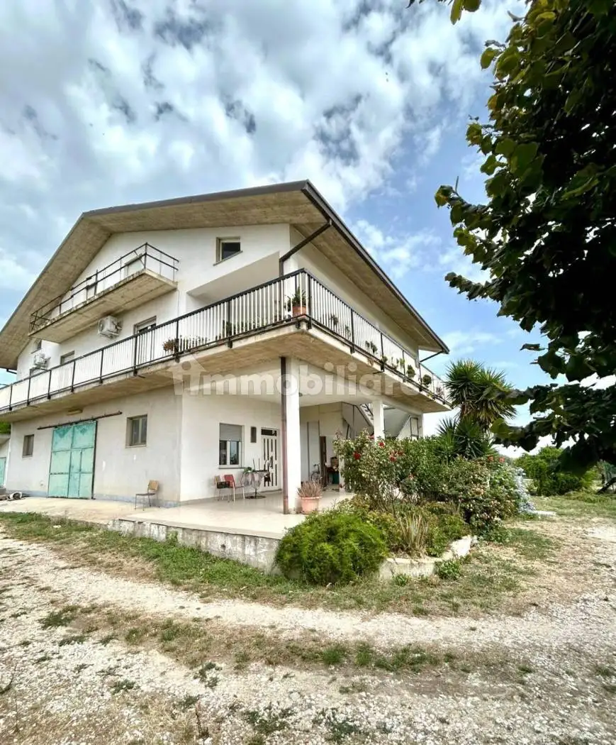 Villa in vendita a Ortona