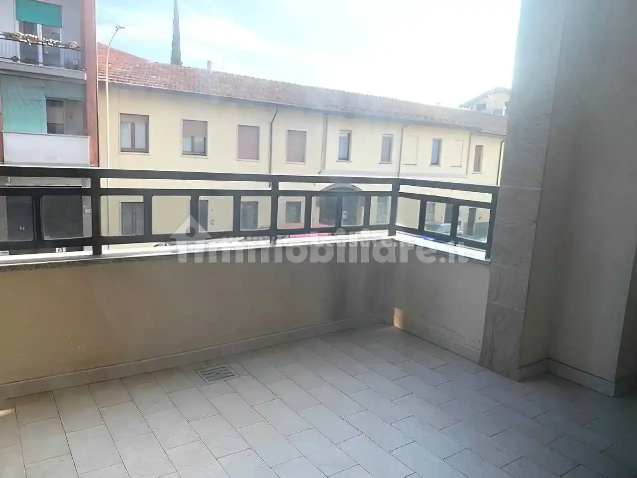 Trilocale via Mauro Venegoni 77, San Bernardino, Legnano - foto 4