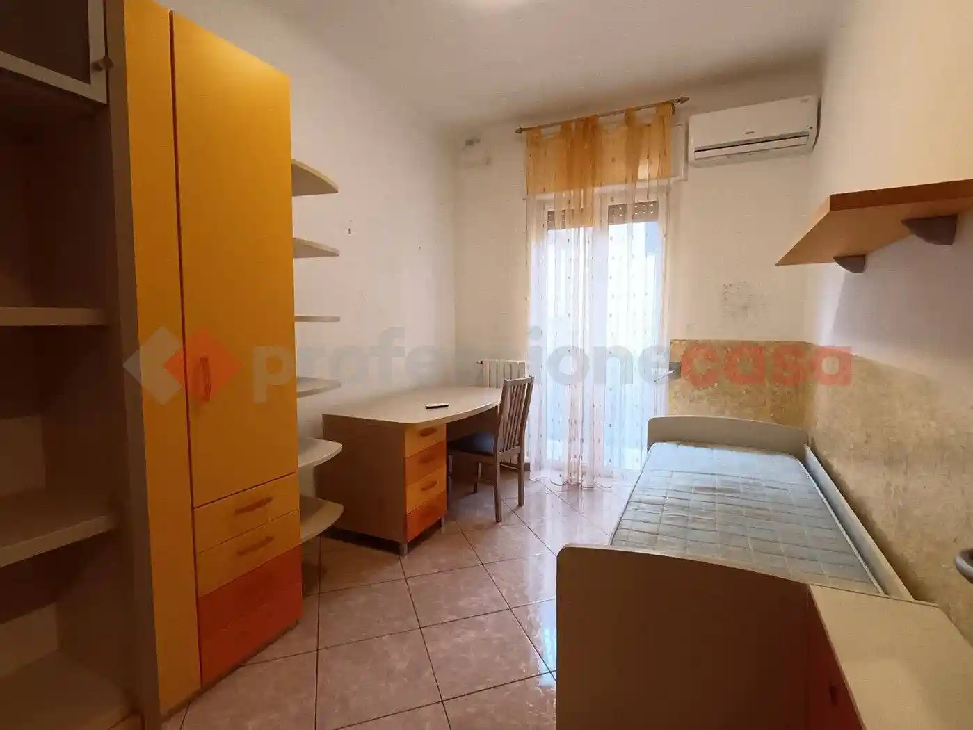 Monolocale via Cesare Battisti , 44, Tre Carrare, Taranto - foto 2