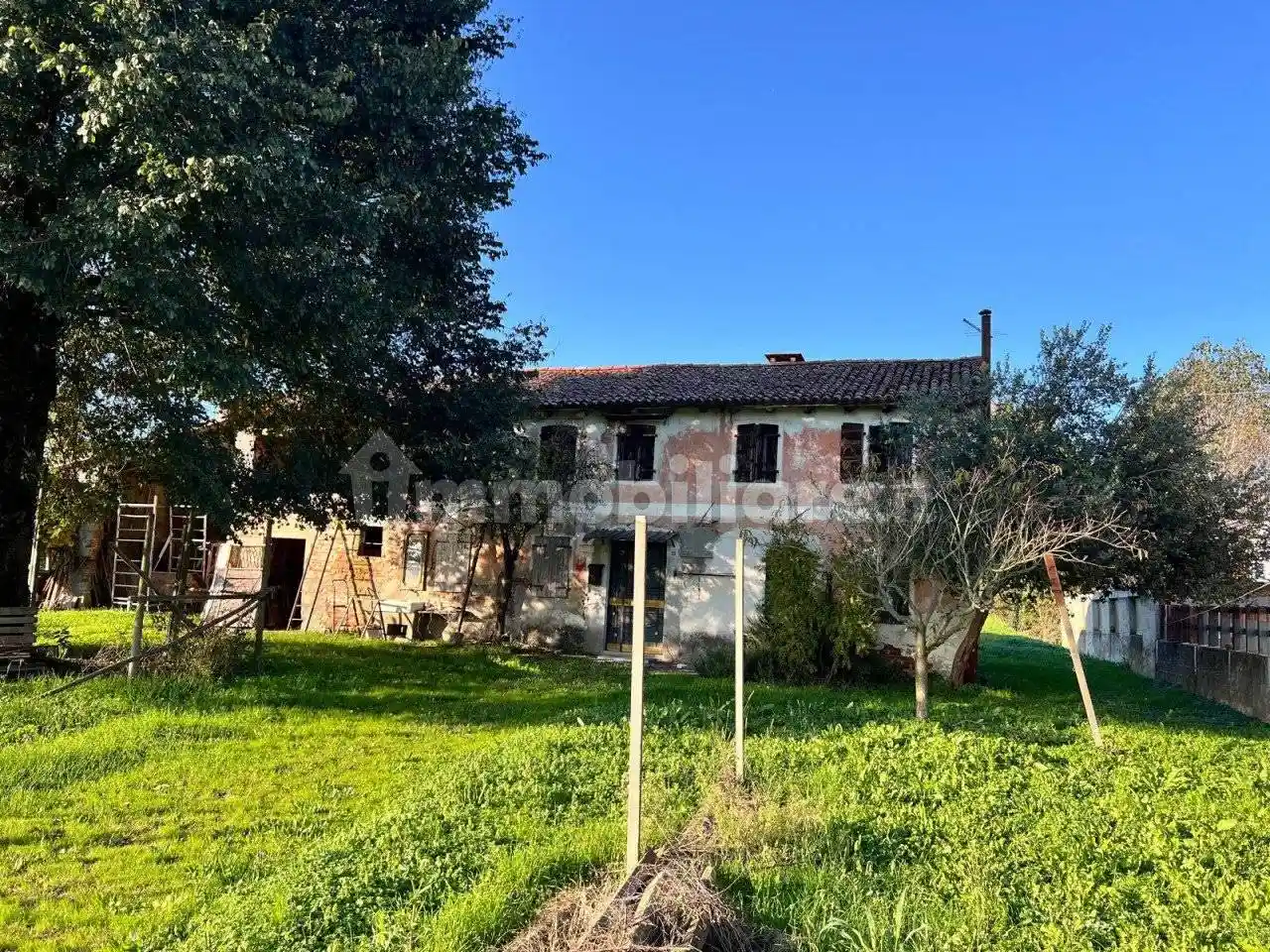 Rustico - Casale in vendita a Massanzago