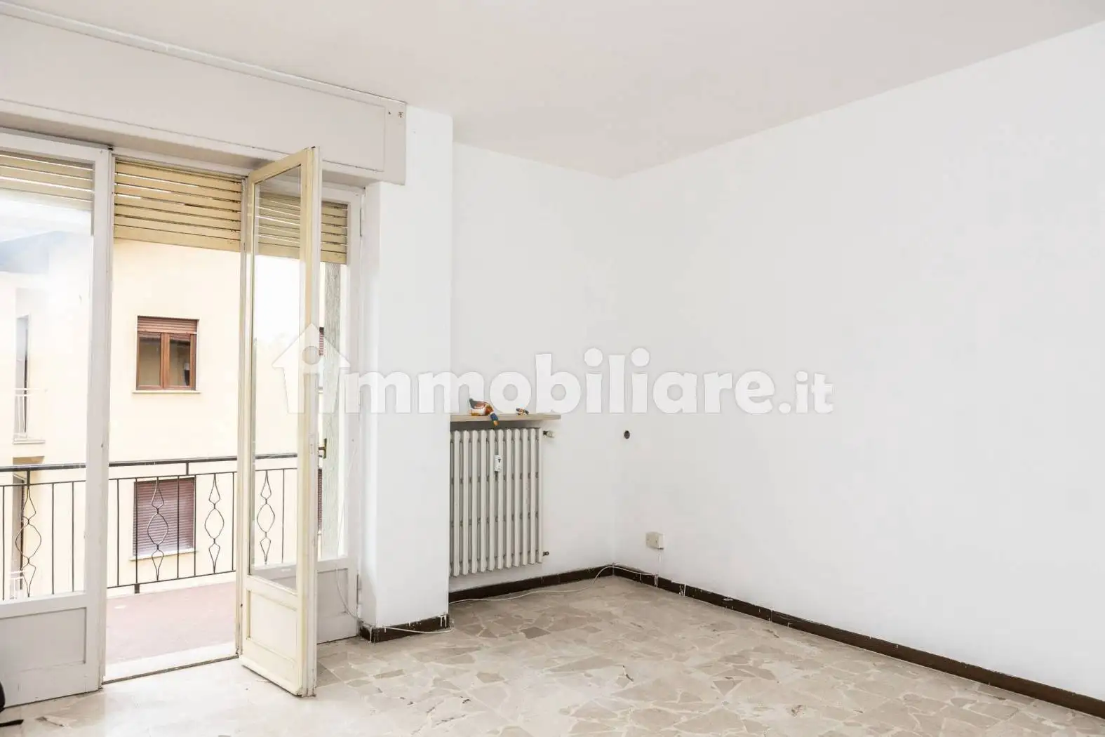 Appartamento via Roberto Blanchi di Roascio 20, Centro, Dronero - foto 3