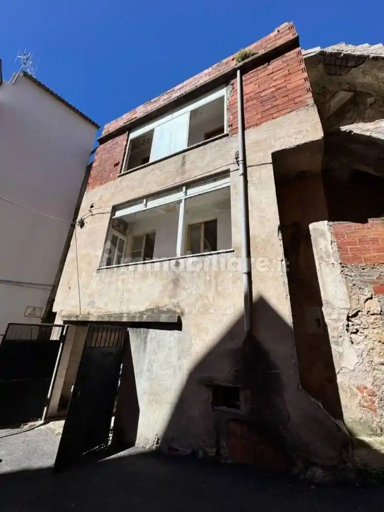 Terratetto unifamiliare via Mentana, Centro, Baunei - foto 3