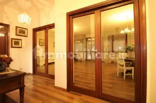 Quadrilocale buono stato, secondo piano, Via Grande - Piazza della Repubblica, Livorno - foto 4