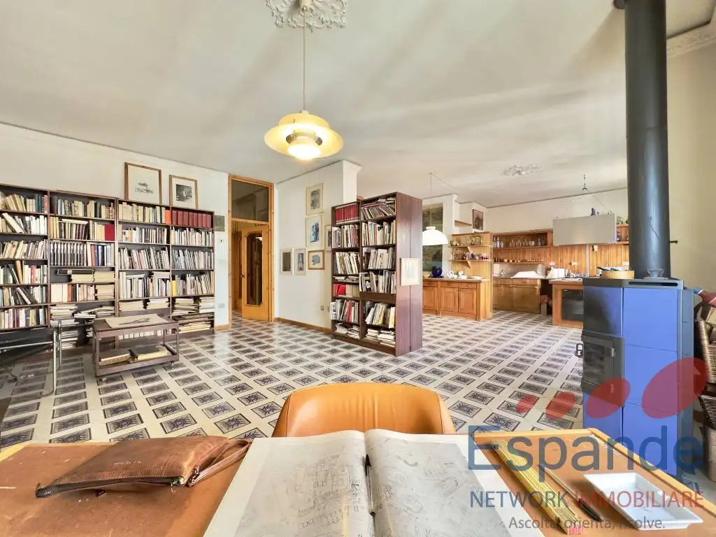 Appartamento in vendita a Forlì