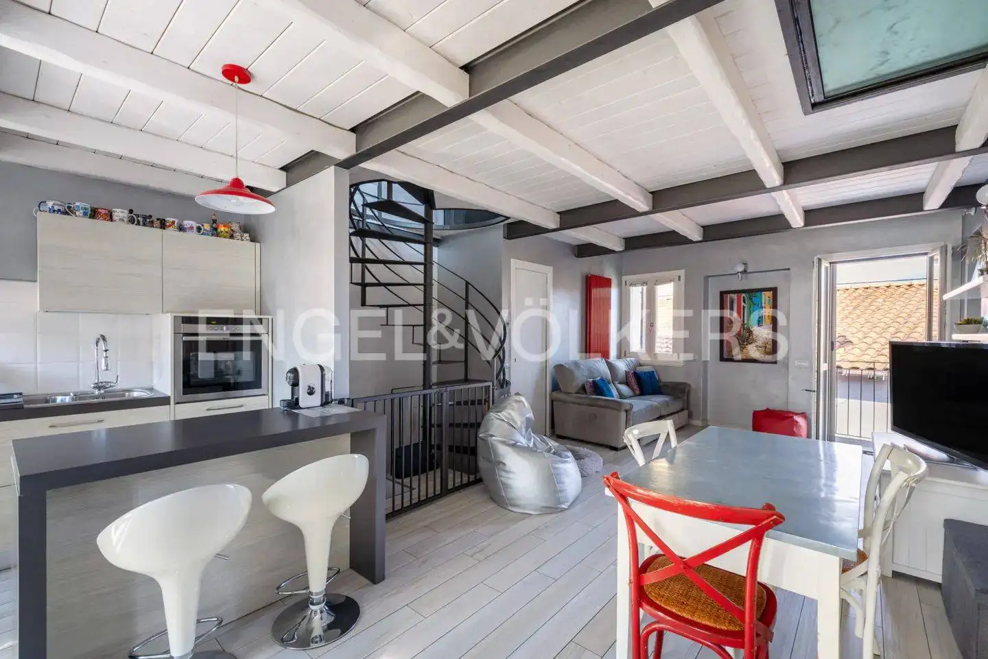 Villa in vendita a Verbania