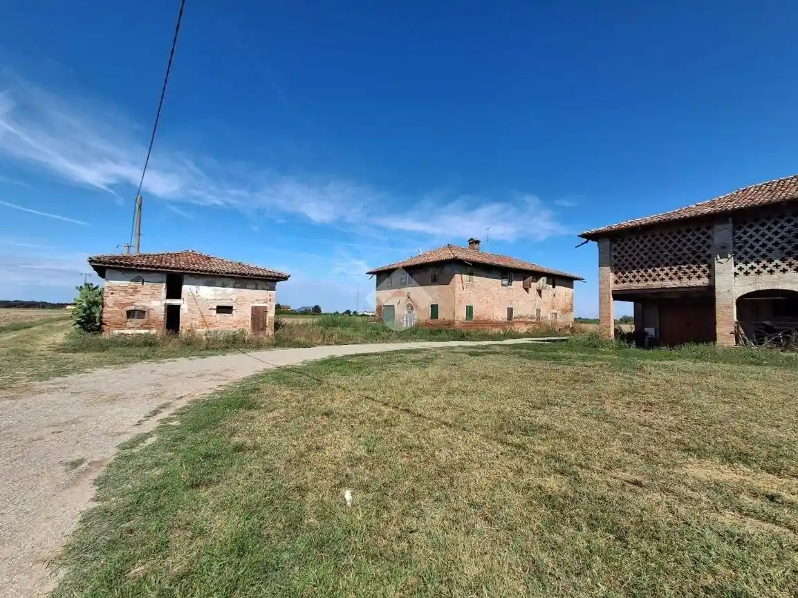 Casa indipendente in vendita a Castelfranco Emilia