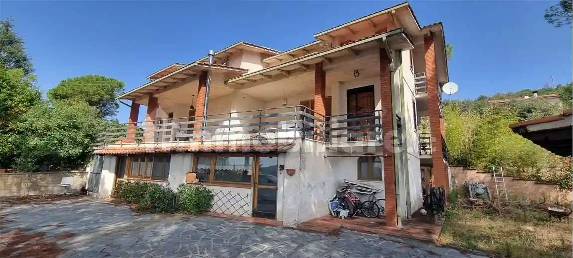 Villa in vendita a Magione