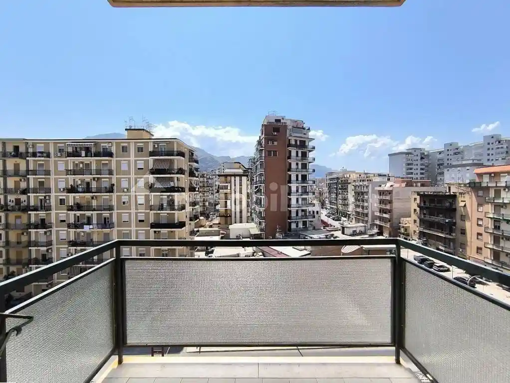 Appartamento in vendita a Palermo