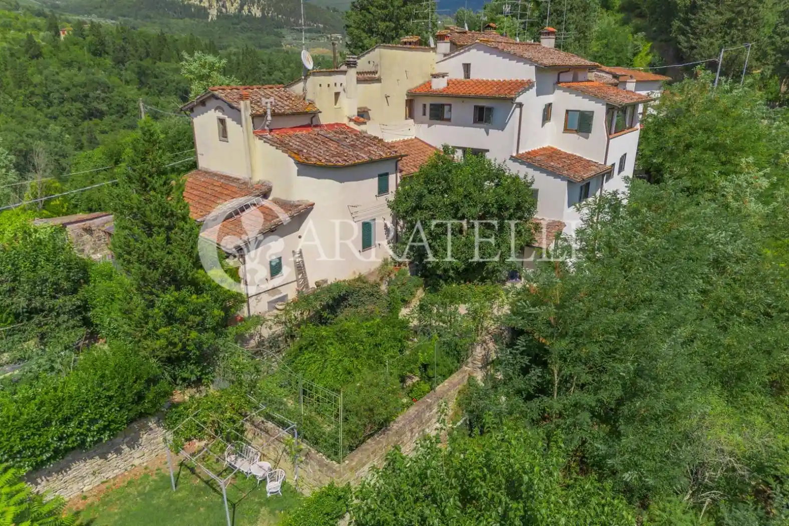 Appartamento in vendita a Reggello