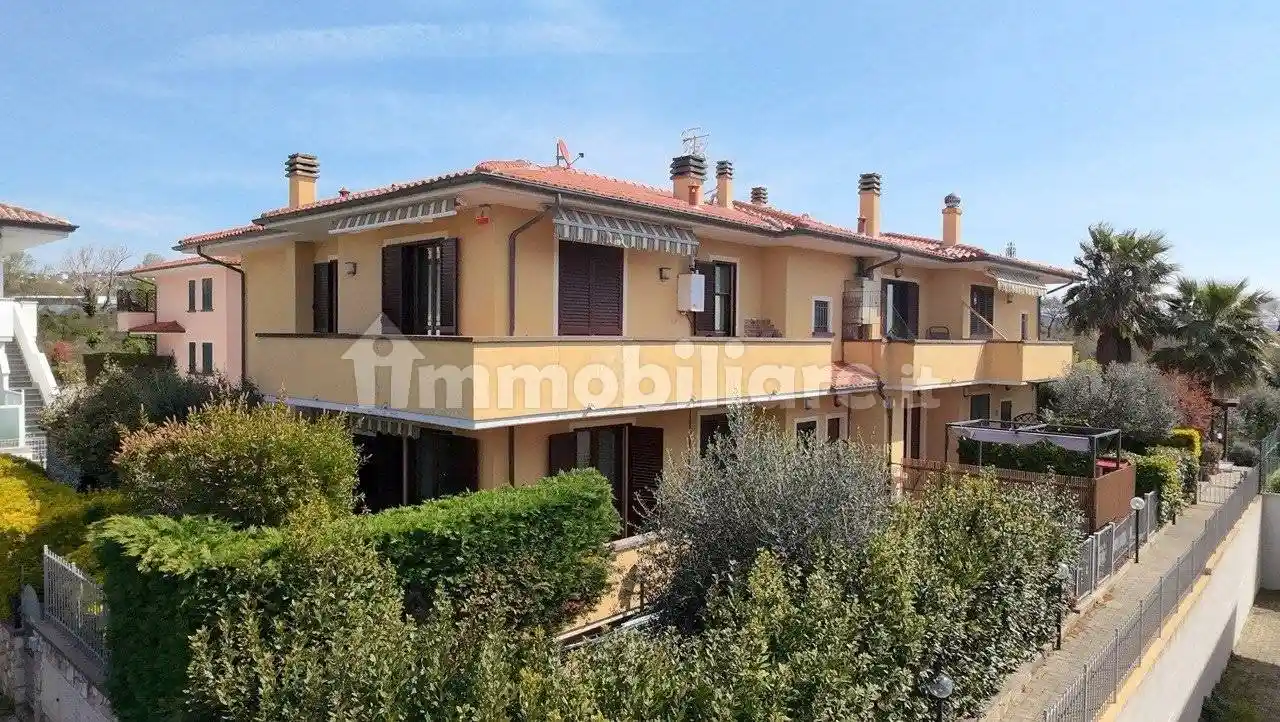 Villetta a schiera in vendita a Rosignano Marittimo