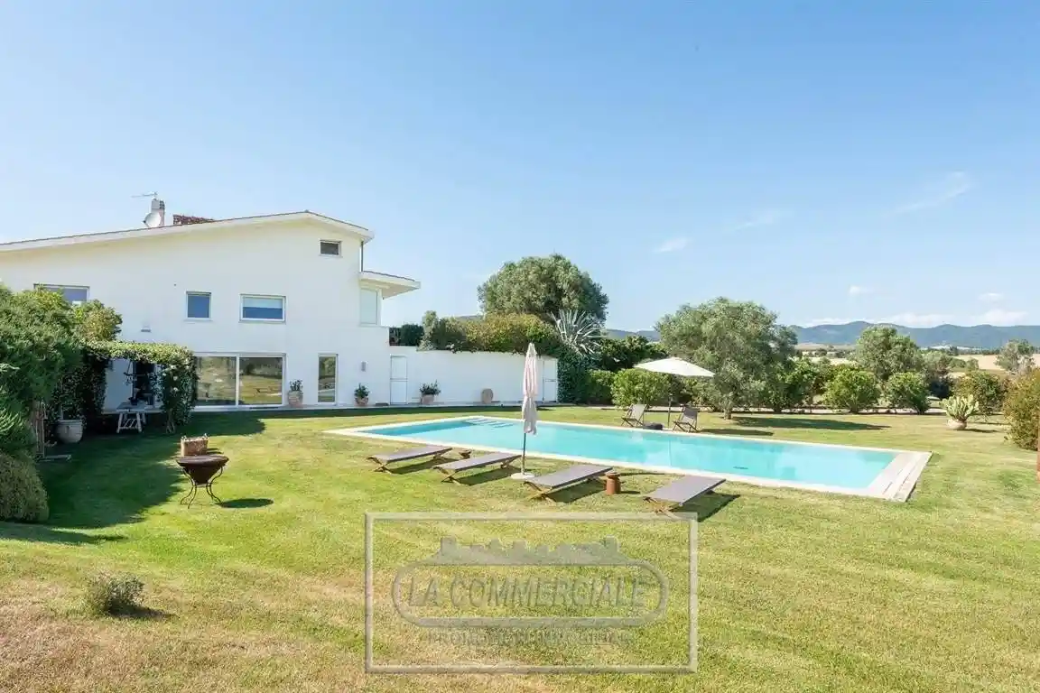 Villa in vendita a Montalto di Castro