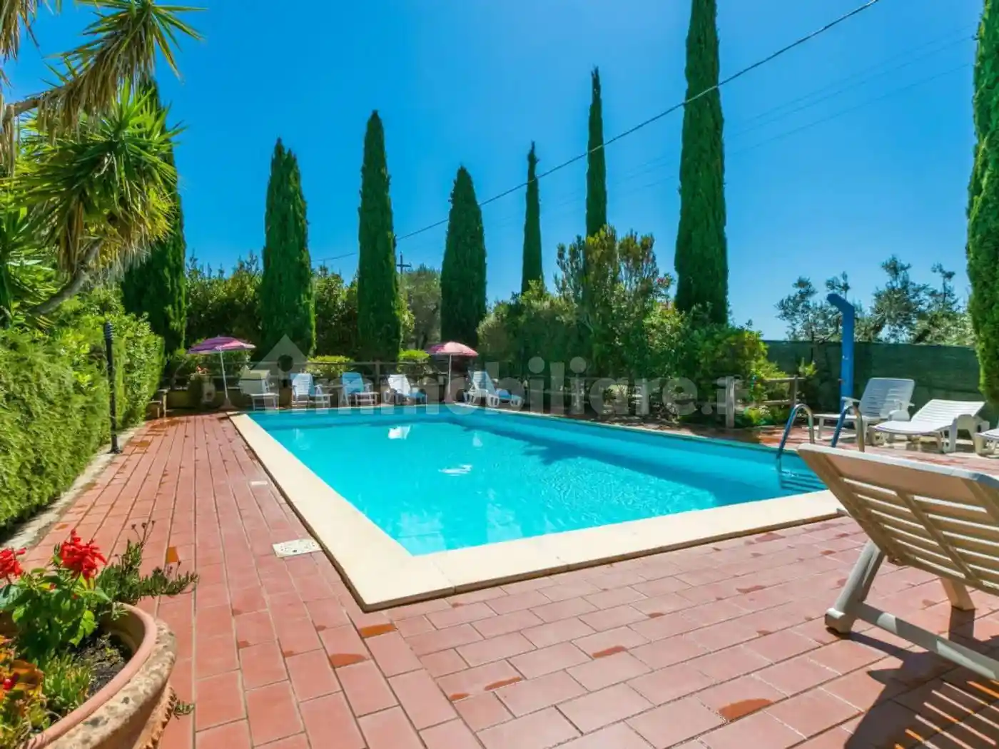 Villa in vendita a Cecina