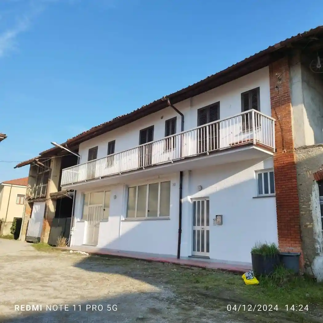 Casa indipendente in vendita a Besana in Brianza