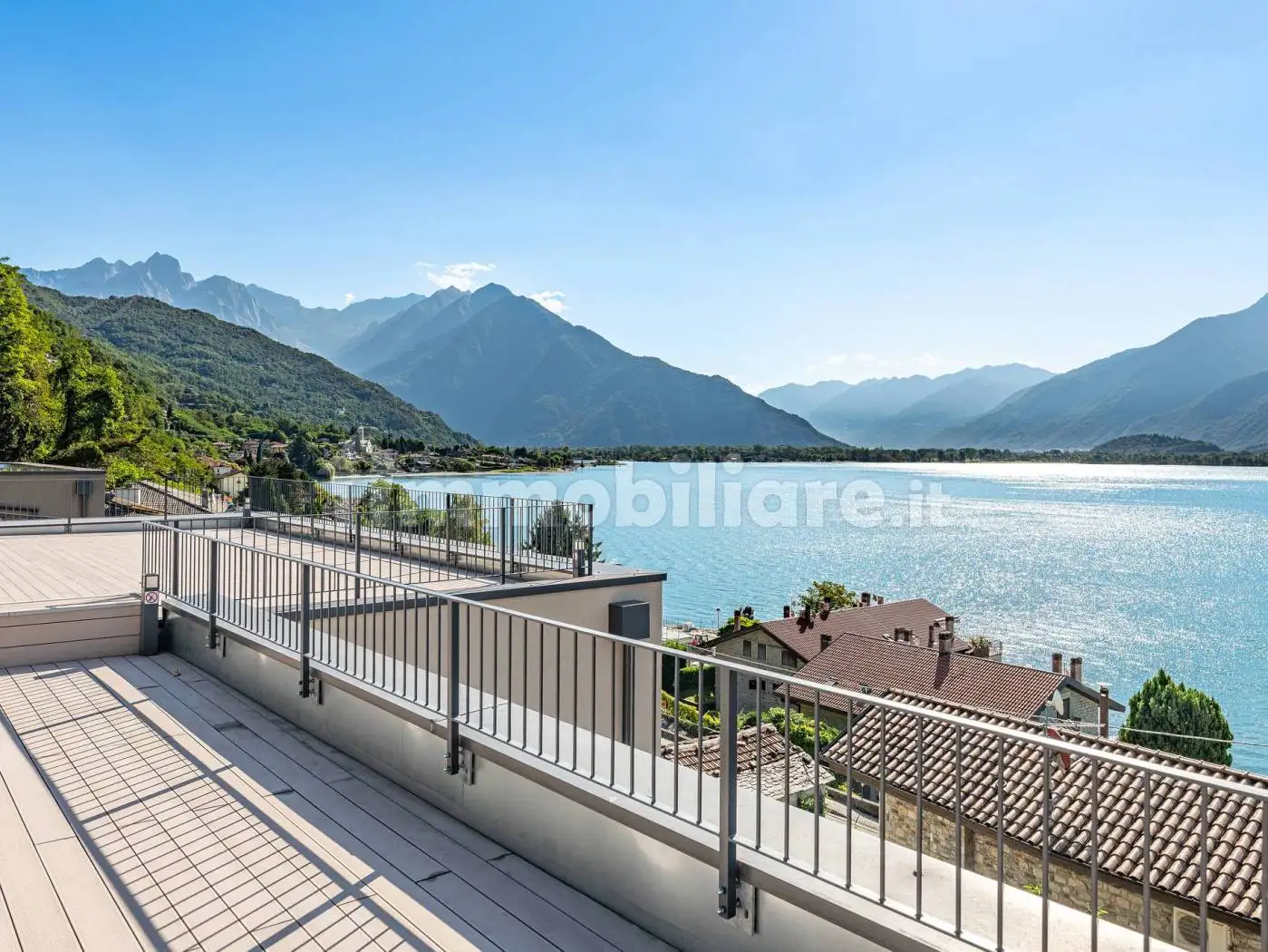 Appartamento in vendita a Gera Lario