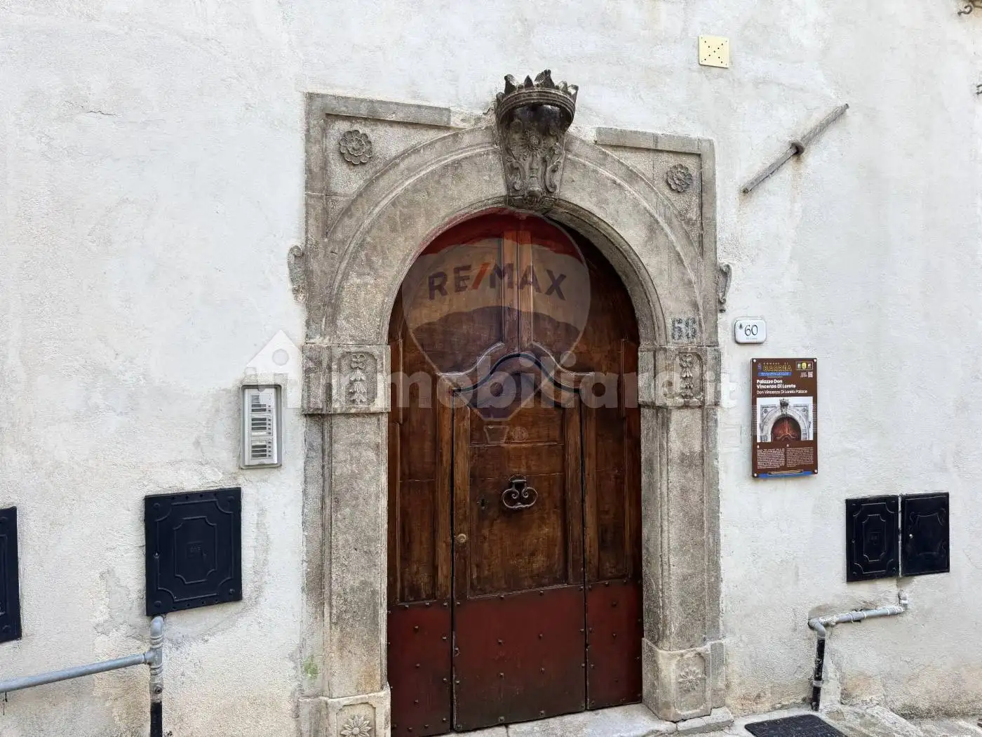 Appartamento via Stretta 60, Barrea - foto 2